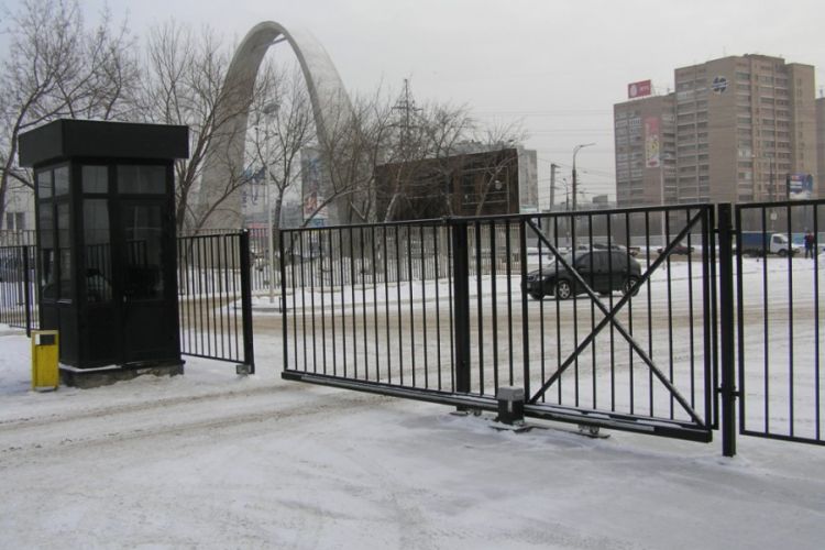 Забор и ворота из решетки